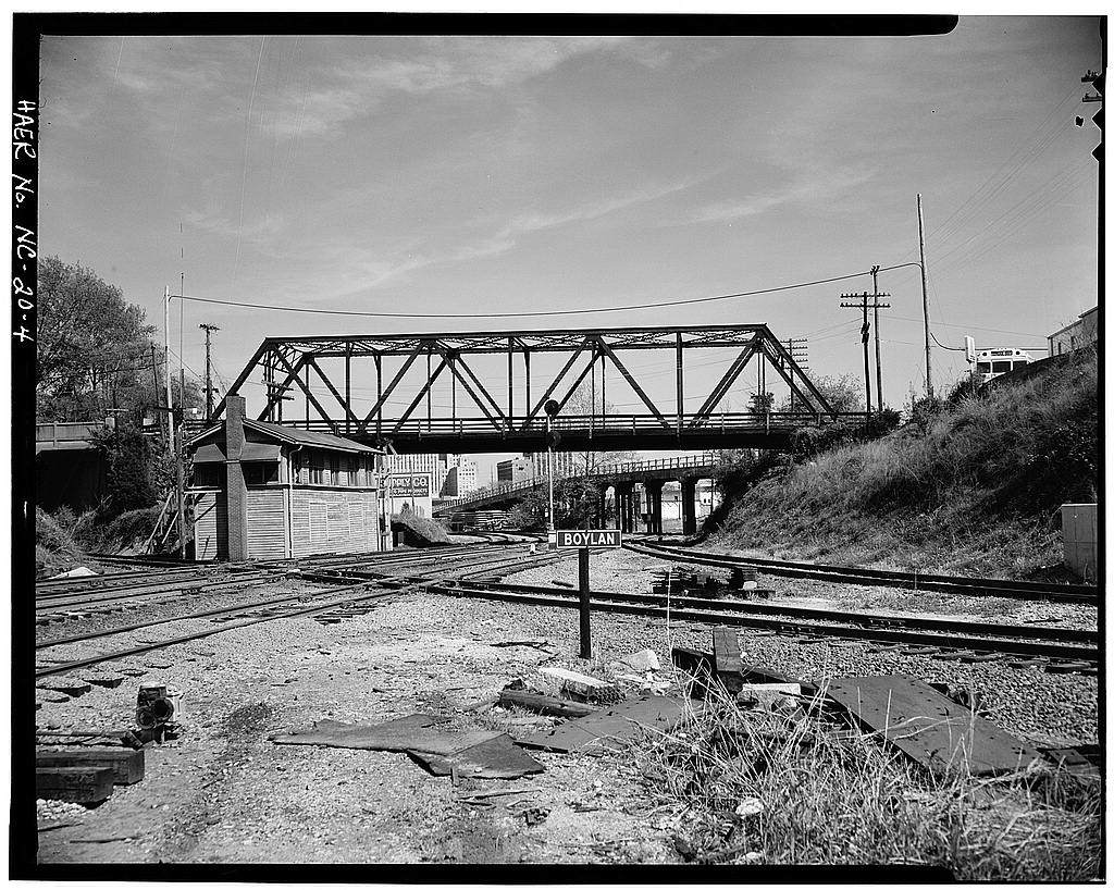 Boylan Avenue Bridge, Boylan Avenue Tower